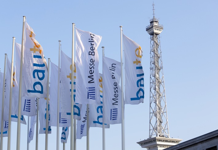 Inspiration und Informationen rund um den Neubau, die Renovierung oder Sanierung ihres Zuhauses finden private Bauherren, Immobilieneigentümer und die, die es einmal werden wollen, vom 18. bis 21. Februar 2020 auf der bautec in Berlin. Weiterer Text über ots und www.presseportal.de/nr/6600 / Die Verwendung dieses Bildes ist für redaktionelle Zwecke honorarfrei. Veröffentlichung bitte unter Quellenangabe: