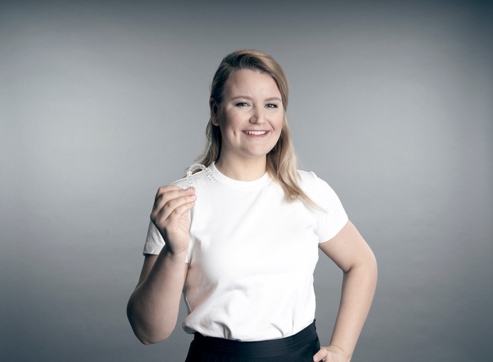 DrSmile Medical Director Dr. med. dent. Christine Dirxen / Weiterer Text über ots und www.presseportal.de/nr/135184 / Die Verwendung dieses Bildes ist für redaktionelle Zwecke honorarfrei. Veröffentlichung bitte unter Quellenangabe: