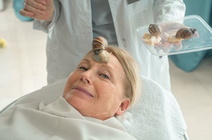 Detox mit Maren Kroymann, Cordula Stratmann, Ann-Kathrin Kramer und Kai Wiesinger -