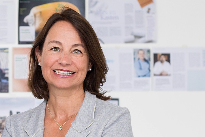 Anne-Bärbel Köhle im Radio-Interview: Diabetes und Corona: Was Sie wissen müssen. Die Verwendung dieses Bildes ist für redaktionelle Zwecke honorarfrei, es darf jedoch nur im Zusammenhang mit der Pressemeldung und Quellenangabe veröffentlicht werden. / Diabetes und Corona: Was Sie wissen müssen / Wer als chronisch Kranker aufpassen muss und wie man das Immunsystem stärkt / Weiterer Text über ots und www.presseportal.de/nr/52678 / Veröffentlichung bitte unter Quellenangabe: