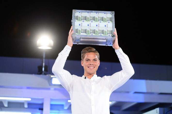 Titel: Big Brother;
Staffel: 13; Cedric gewinnt