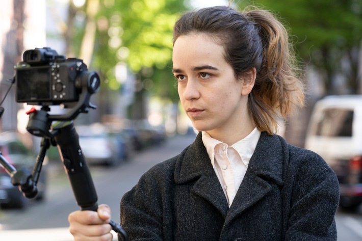 Emilia Reichenbach als Rieux in Bert Zanders