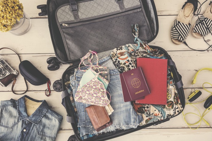 Schon jetzt absehbar: In 2020 werden deutlich weniger Koffer gepackt als noch 2019. (Fotoquelle: Thinkstock) Weiterer Text über ots und www.presseportal.de/nr/63229 / Die Verwendung dieses Bildes ist für redaktionelle Zwecke honorarfrei. Veröffentlichung bitte unter Quellenangabe: