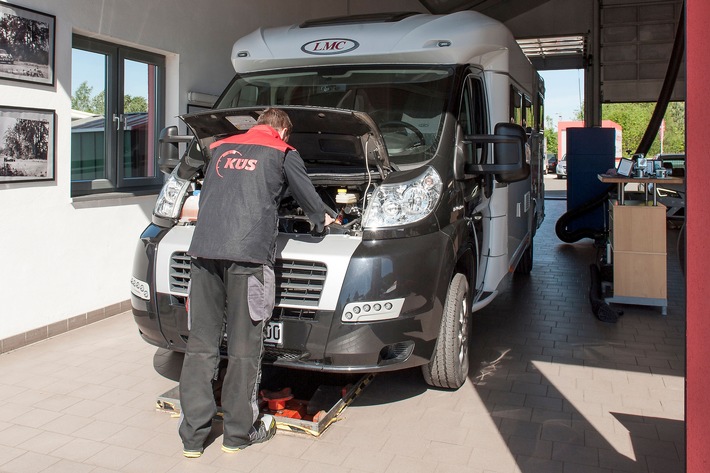 Tipps der KÃS für einen sicheren Urlaub mit Wohnmobilen und Caravans. Weiterer Text über ots und www.presseportal.de/nr/116601 / Die Verwendung dieses Bildes ist für redaktionelle Zwecke honorarfrei. Veröffentlichung bitte unter Quellenangabe: