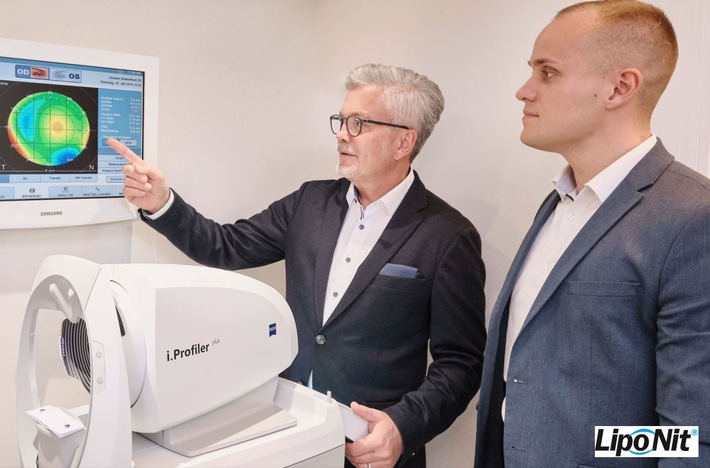 Office-Eye-Syndrom Experte Jürgen Jainta bietet Lösungen gegen digitalen Sehstress. Weiterer Text über ots und www.presseportal.de/nr/143390 / Die Verwendung dieses Bildes ist für redaktionelle Zwecke honorarfrei. Veröffentlichung bitte unter Quellenangabe: