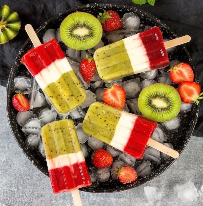 Stieleis mit Zespri Green Kiwi. Weiterer Text über ots und www.presseportal.de/nr/43983 / Die Verwendung dieses Bildes ist für redaktionelle Zwecke honorarfrei. Veröffentlichung bitte unter Quellenangabe: