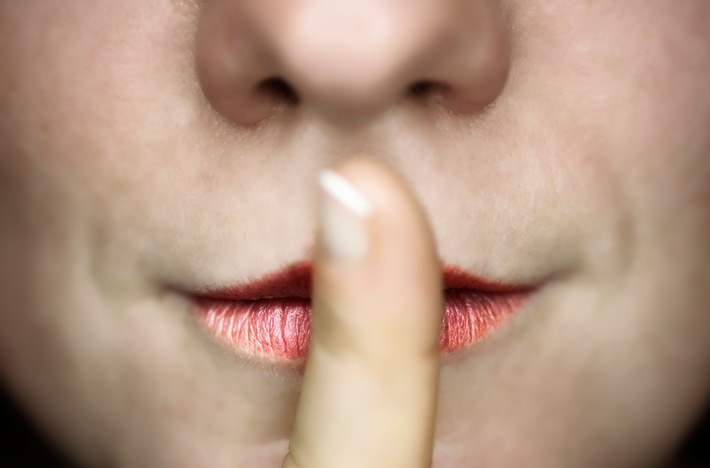 belvona: brecht das Schweigen. Weiterer Text über ots und www.presseportal.de/nr/144418 / Die Verwendung dieses Bildes ist für redaktionelle Zwecke honorarfrei. Veröffentlichung bitte unter Quellenangabe: