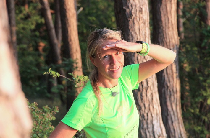 MDR FERNSEHEN EIN SOMMER AUF USEDOM, am Montag (27.07.20) um 19:50 Uhr. Usedomer Laufbegeisterte Claudia Kämmerer. © MDR/Günther Bigalke, honorarfrei - Verwendung gemäß der AGB im engen inhaltlichen, redaktionellen Zusammenhang mit genannter MDR-Sendung bei Nennung