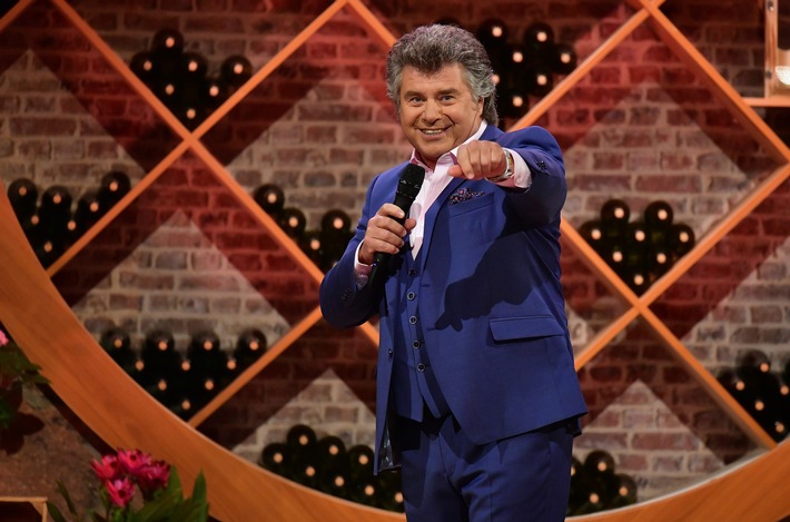 SWR Fernsehen SCHLAGER-SPASS MIT ANDY BORG, am Samstag (11.07.20) um 20:15 Uhr.
Gastgeber Andy Borg
© SWR/Kimmig/Kerstin Joensson, honorarfrei - Verwendung gemäß der AGB im engen inhaltlichen, redaktionellen Zusammenhang mit genannter SWR-Sendung bei Nennung