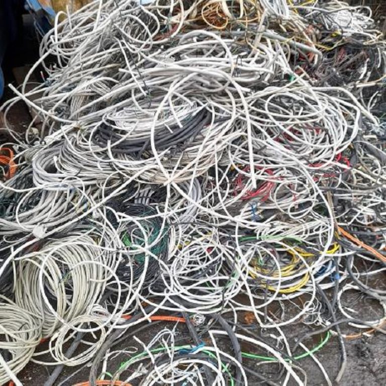 Schrottabholung Krefeld reicht und nach kurzer Besprechung vereinbaren wir einen Abholungstermin.