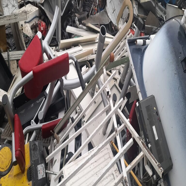 Schrottabholung in Troisdorf und ganz Nordrhein-Westfalen: Diese Arbeit blickt auf eine lange Geschichte zurück