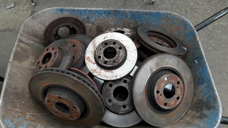 Schrottankauf zum besten Preis in Düren einfach und unkompliziert (wie Aluminium, Kupfer, Messing oder Zinn)