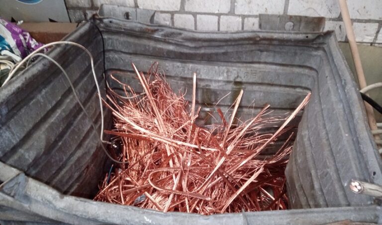 Sie ersticken im Schrott? Lassen Sie ihn einfach von der Schrottabholung Leverkusen kostenlos abholen