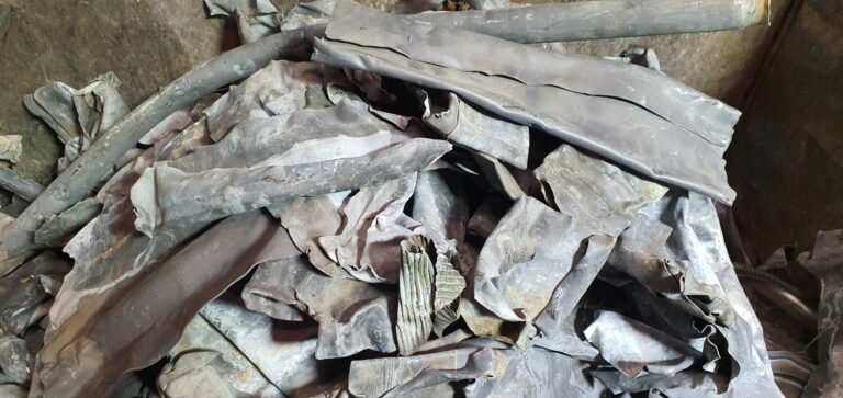 Professionelle Schrottankauf und kostenlose Schrottabholung in Düsseldorf und Umgebung