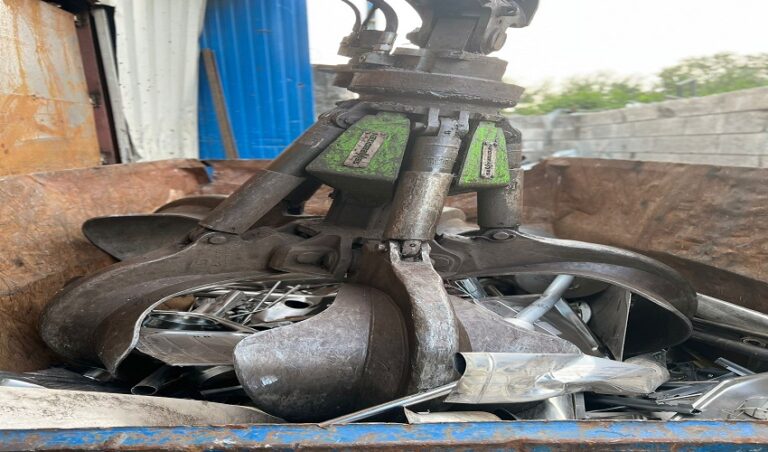 Die kostenlose Schrottabholung Moers ist ein wichtiger Bestandteil der Kreislaufwirtschaft